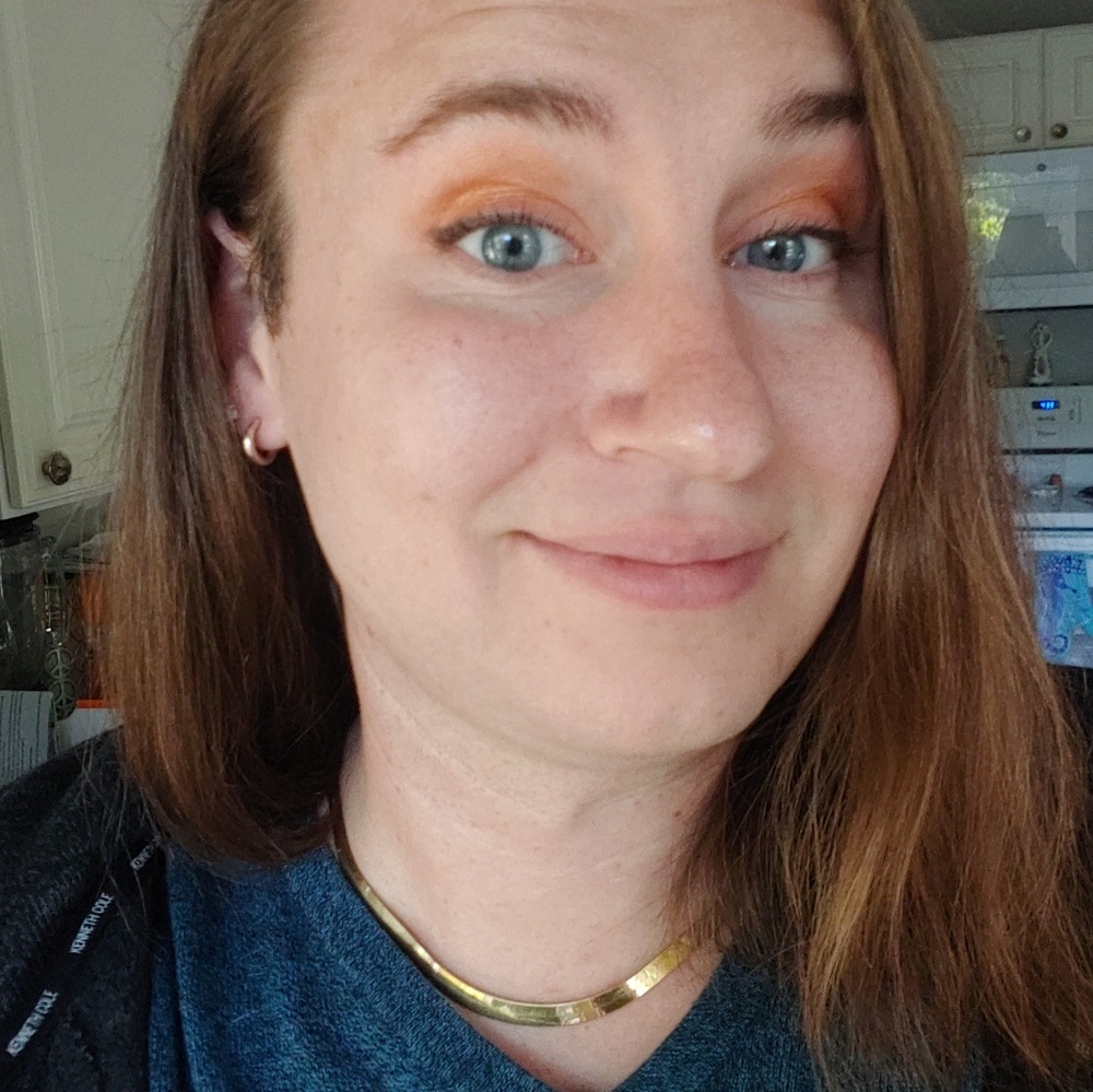 Meet your Posher, Naomi